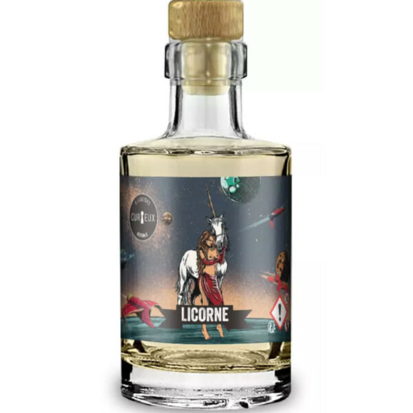 Fruité, frais et généreux, Licorne Curieux marie fraise et fruit du dragon dans une base végétale. Un format XXL à personnaliser à votre goût.
